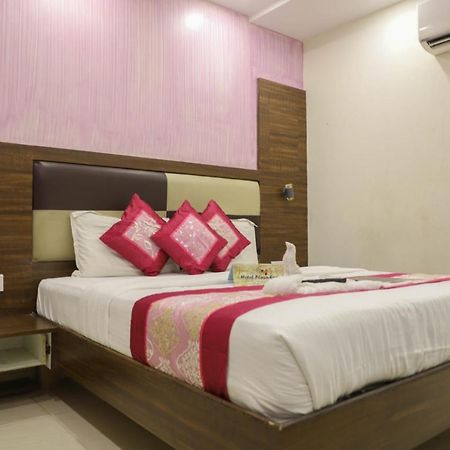 Hotel Plaza Executive - Near Bkc Bombay Exterior foto