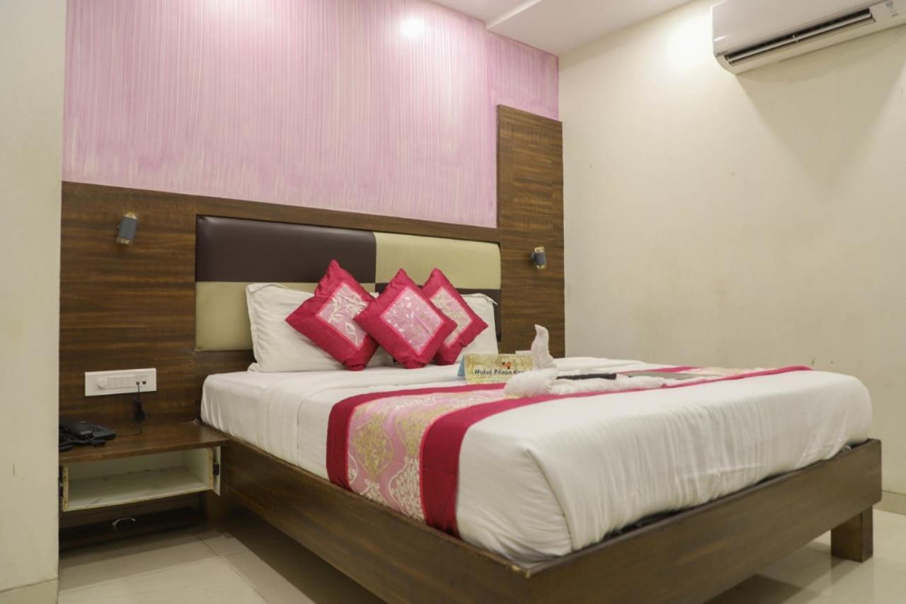 Hotel Plaza Executive - Near Bkc Bombay Exterior foto