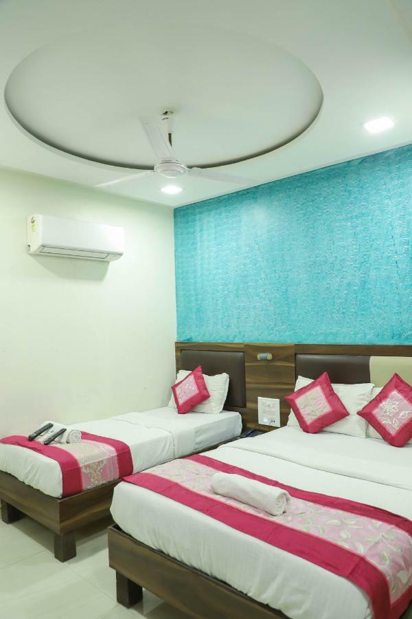Hotel Plaza Executive - Near Bkc Bombay Exterior foto