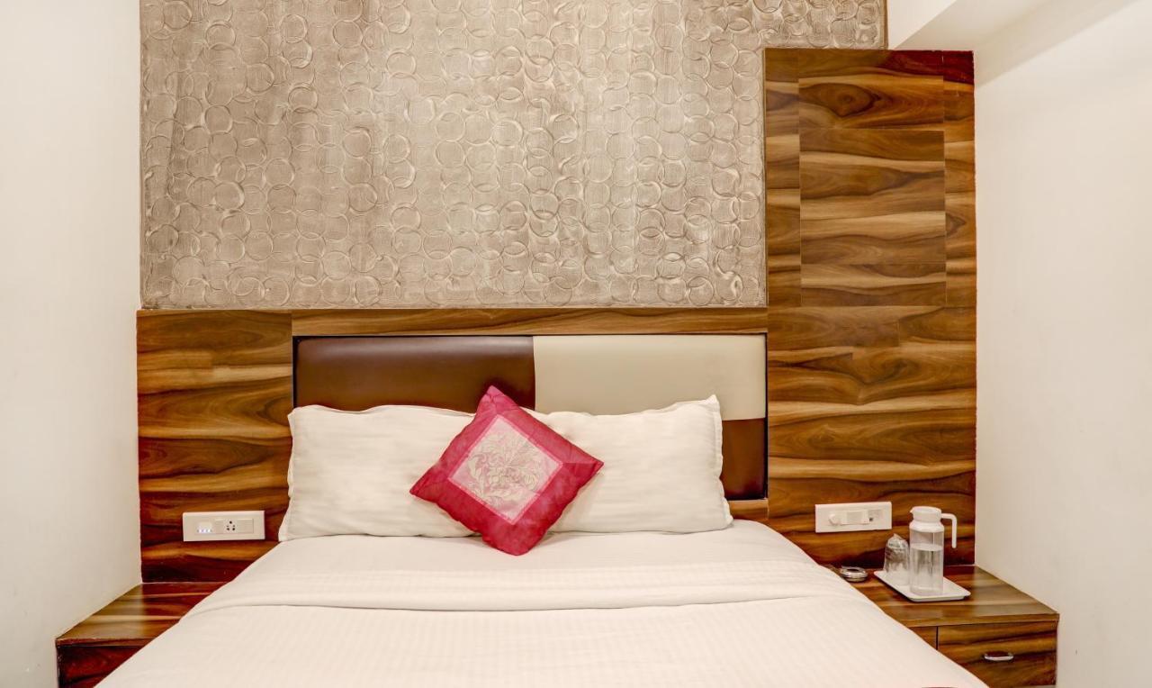 Hotel Plaza Executive - Near Bkc Bombay Exterior foto
