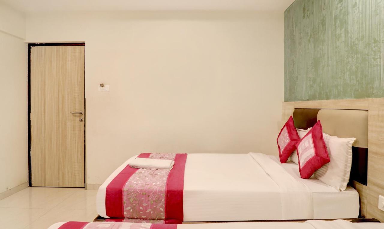 Hotel Plaza Executive - Near Bkc Bombay Exterior foto