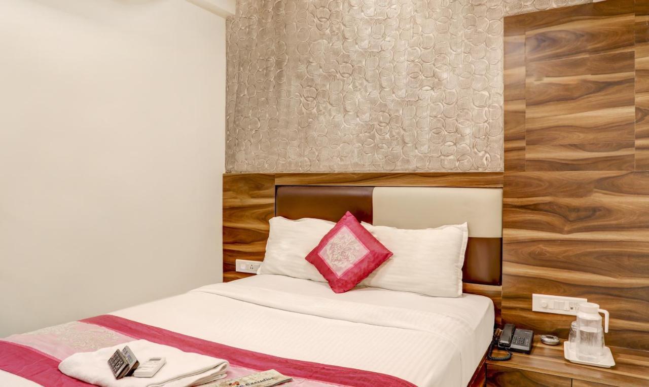 Hotel Plaza Executive - Near Bkc Bombay Exterior foto